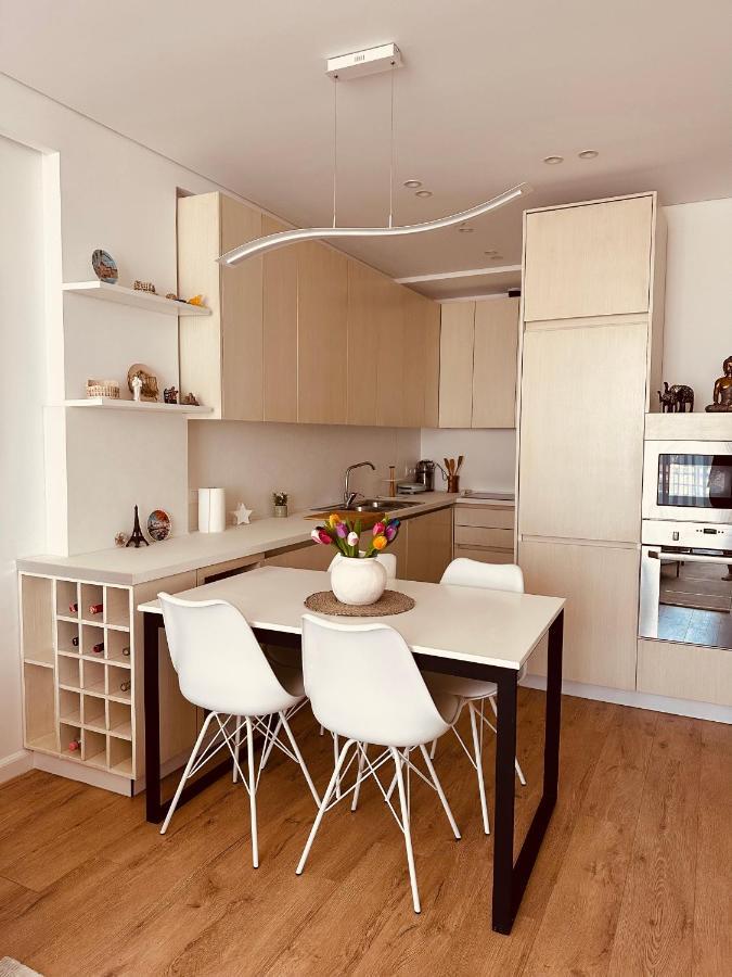 Madalin Seaside Apartment Vlorë Exteriér fotografie