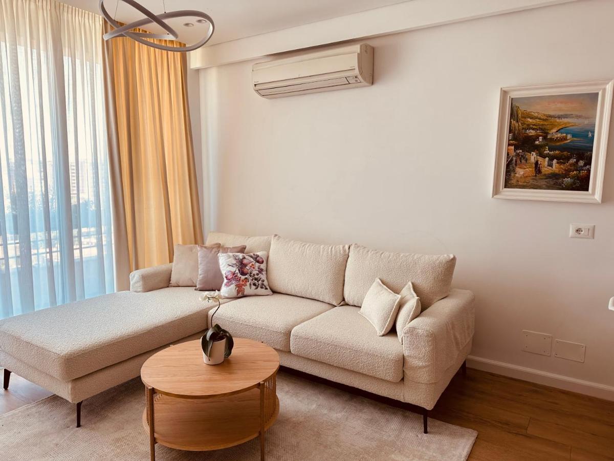 Madalin Seaside Apartment Vlorë Exteriér fotografie
