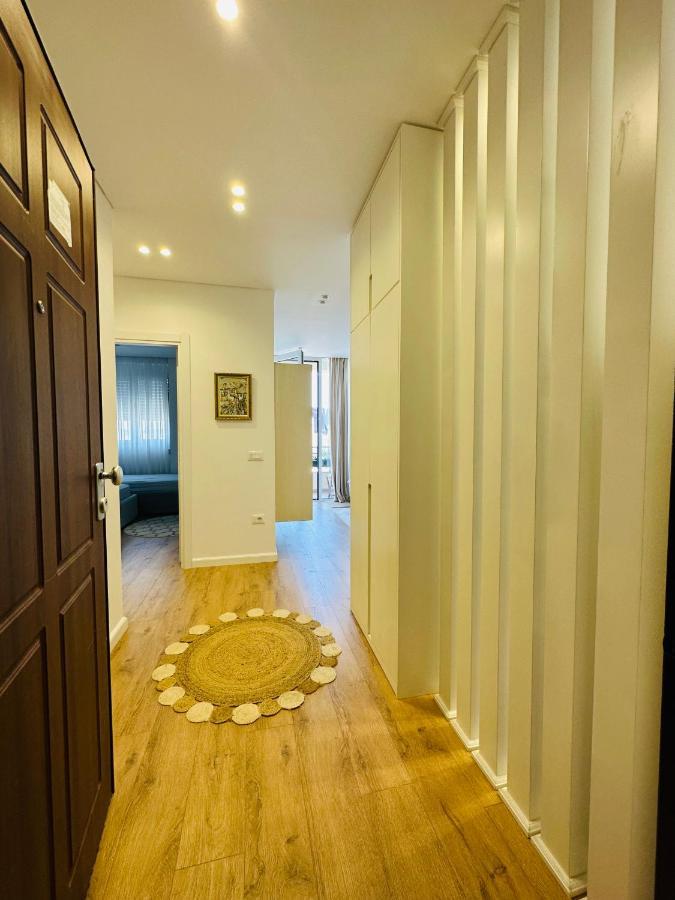 Madalin Seaside Apartment Vlorë Exteriér fotografie
